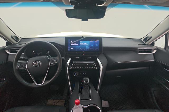 Toyota Venza 2023 2.0 L CVT 2 WD — фото 13