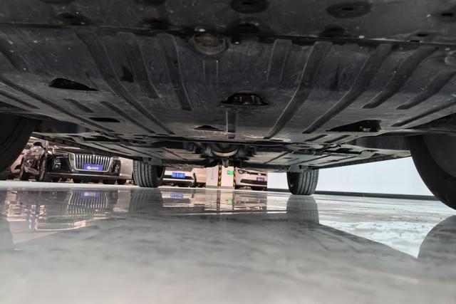 Lynk & Co 02 2019 2.0 T AT 2 WD Pro VI — фото 11