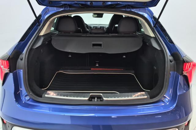 Lynk & Co 02 2019 2.0 T AT 2 WD Pro VI — фото 17
