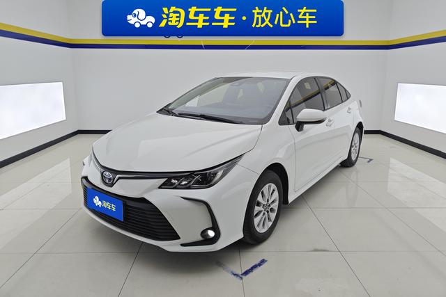 Toyota Corolla - фото 1