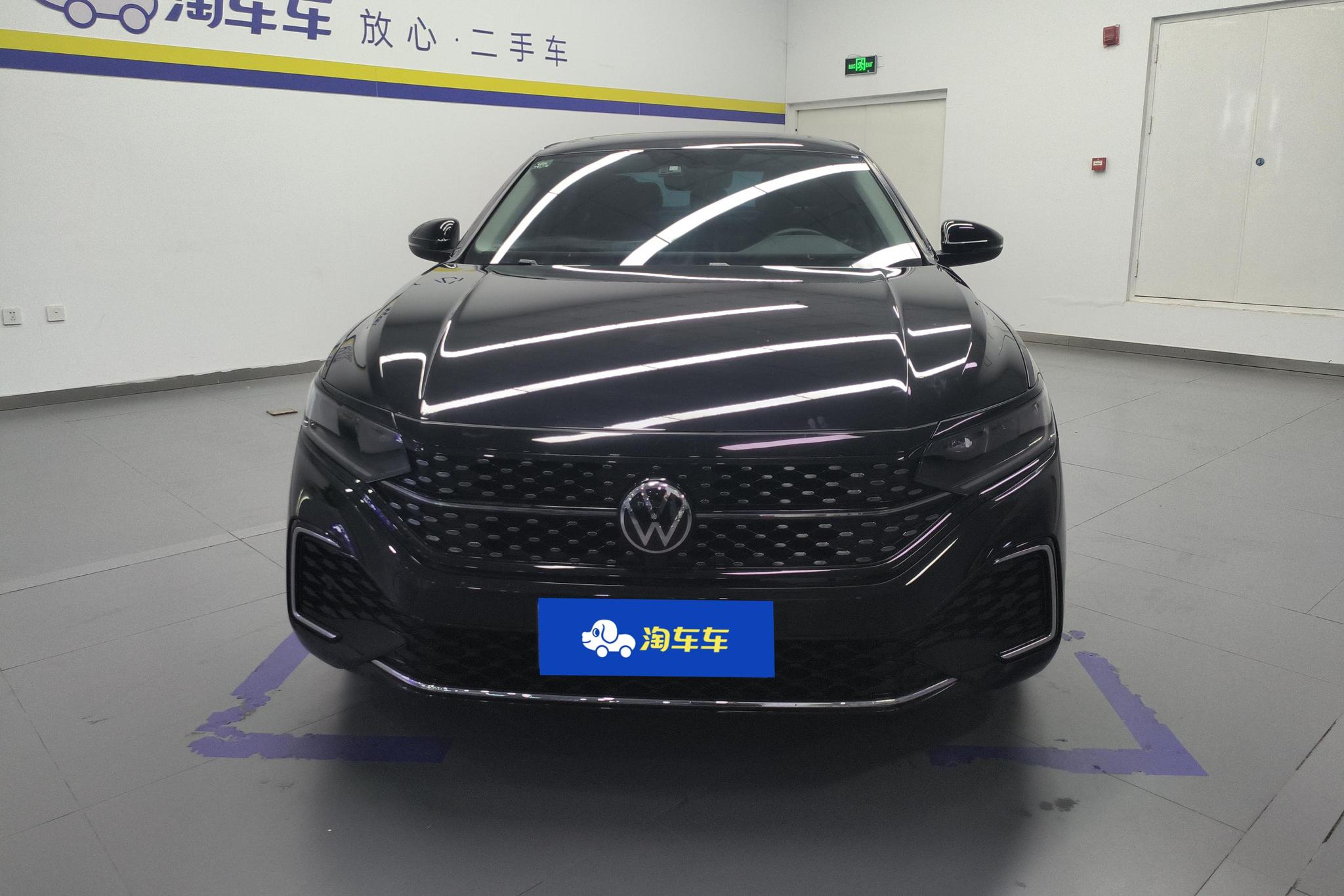 Volkswagen Passat 2022 330TSI Elite