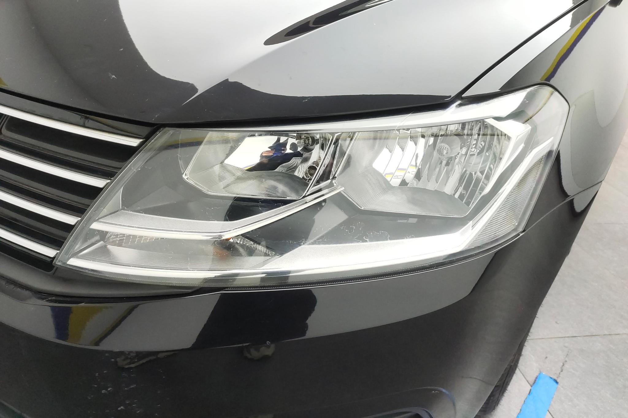 Volkswagen Lavida 2015 1.6L AT