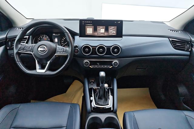 Nissan Qashqai 2025 2.0 L CVT XV+ — фото 13