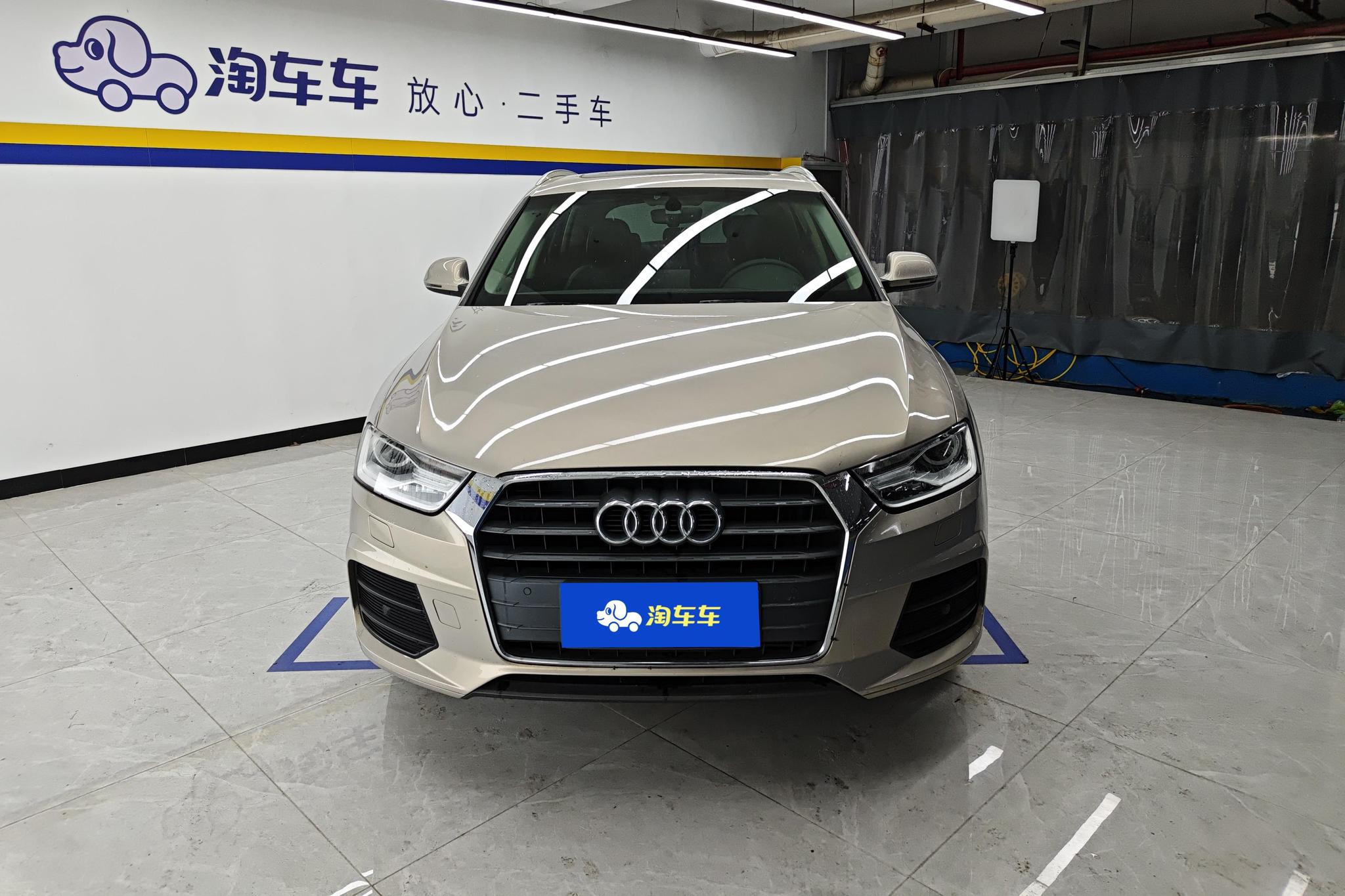 Audi Q3 2017 35 TFSI Fashion