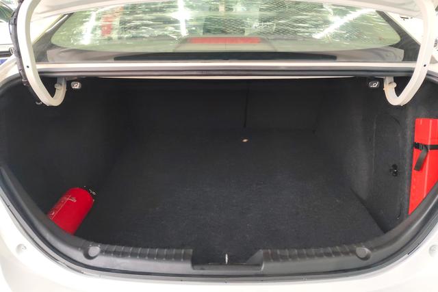 Mazda 3 2016 1.5 L ATComfort — фото 17