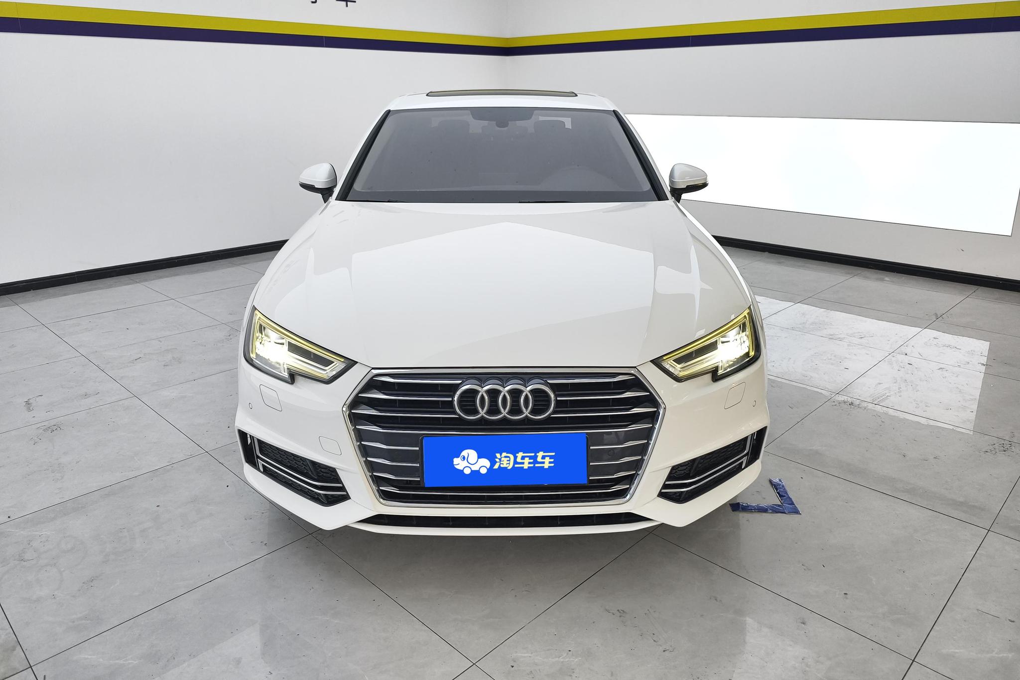 Audi A4L 2019 40 TFSI V