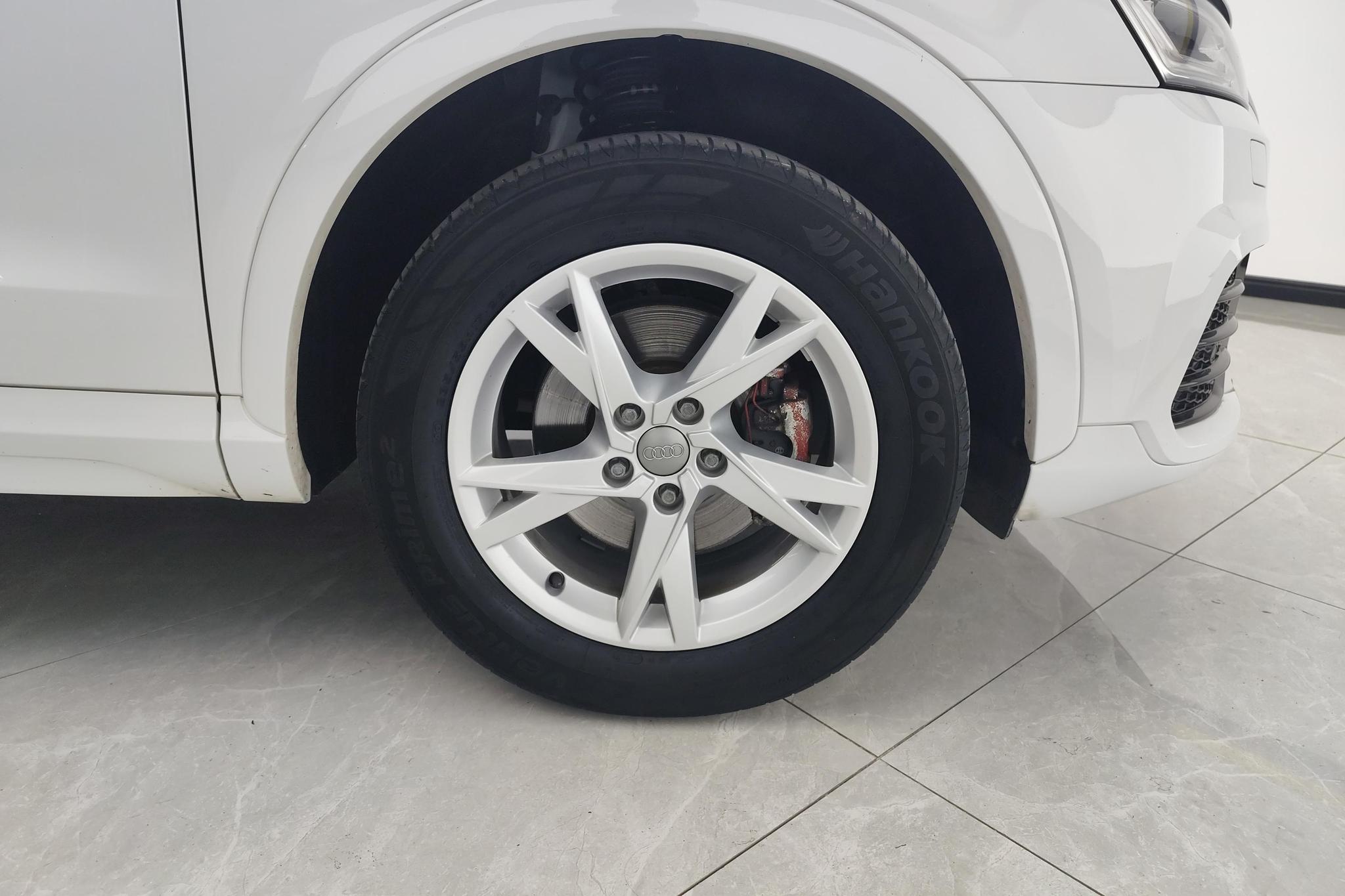 Audi Q3 2018 30 35 TFSI Fashion