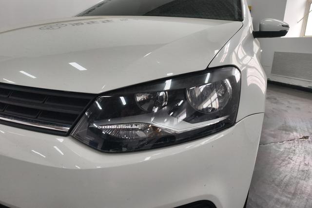 Volkswagen Polo 2018 1.5 L AT — фото 5