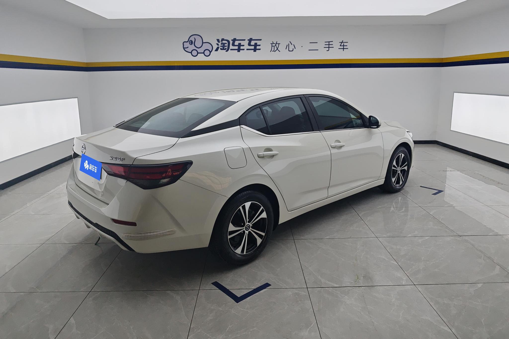Nissan Sylphy 2022 1.6L XL CVT Enjoy