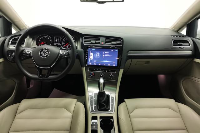 Volkswagen Golf 2015 1.4 TSI ATLuxury — фото 12