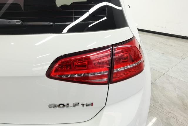 Volkswagen Golf 2015 1.4 TSI ATLuxury — фото 5