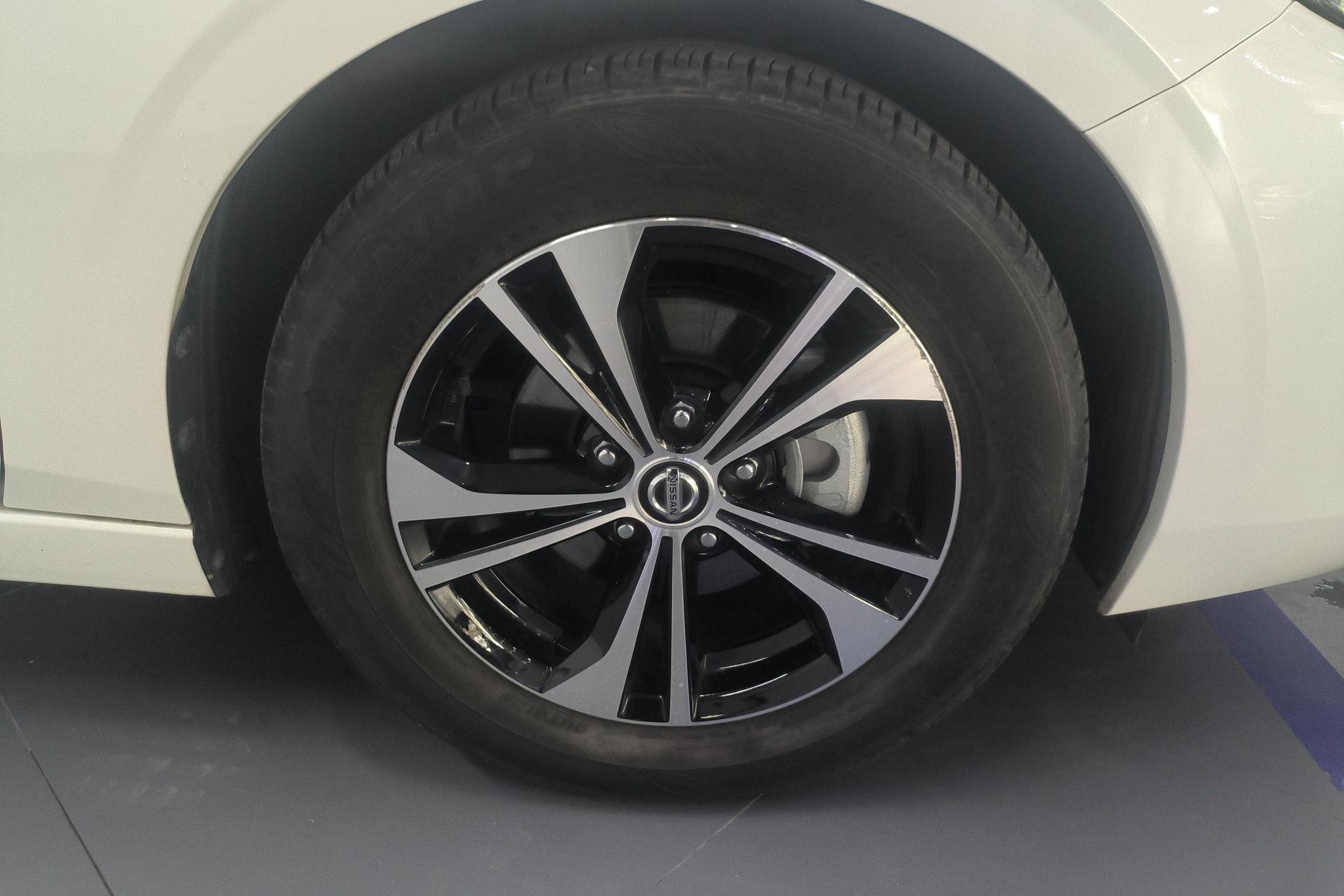 Nissan Sylphy 2022 1.6L XL CVT Enjoy