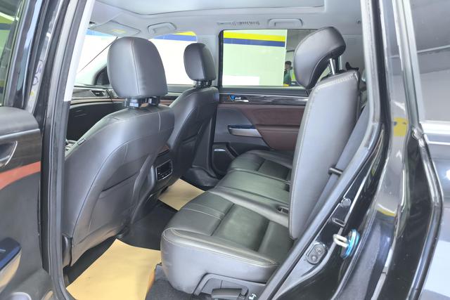 Trumpchi GS8 2017 320 T 2 WD 7 — фото 16