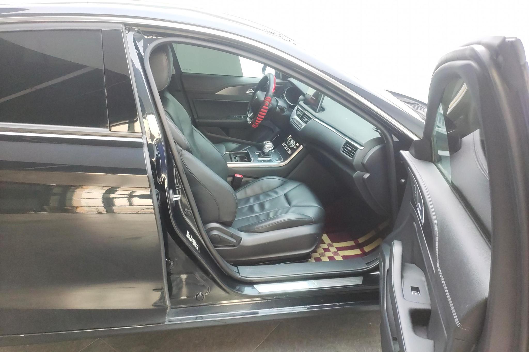 Hongqi H5 2020 1.5T DCT