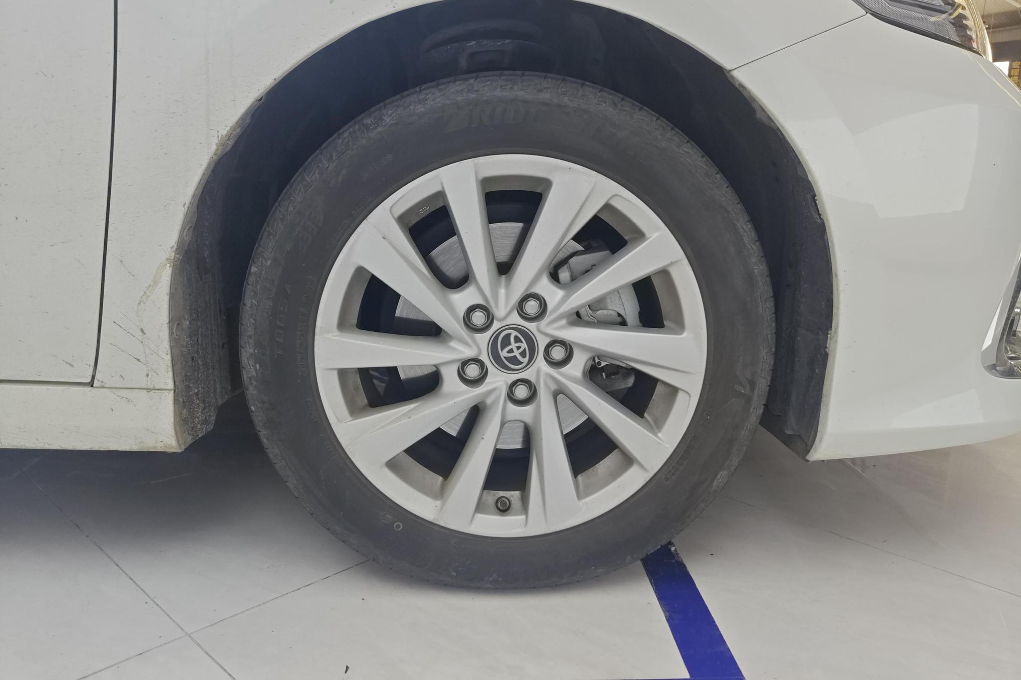 Toyota Camry 2021 2.0G Luxury
