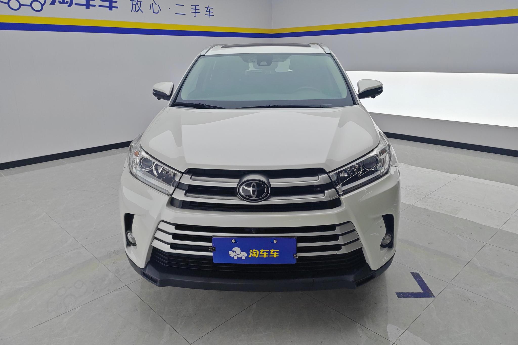 Toyota Highlander 2018 2.0T Luxury 7 мест VI