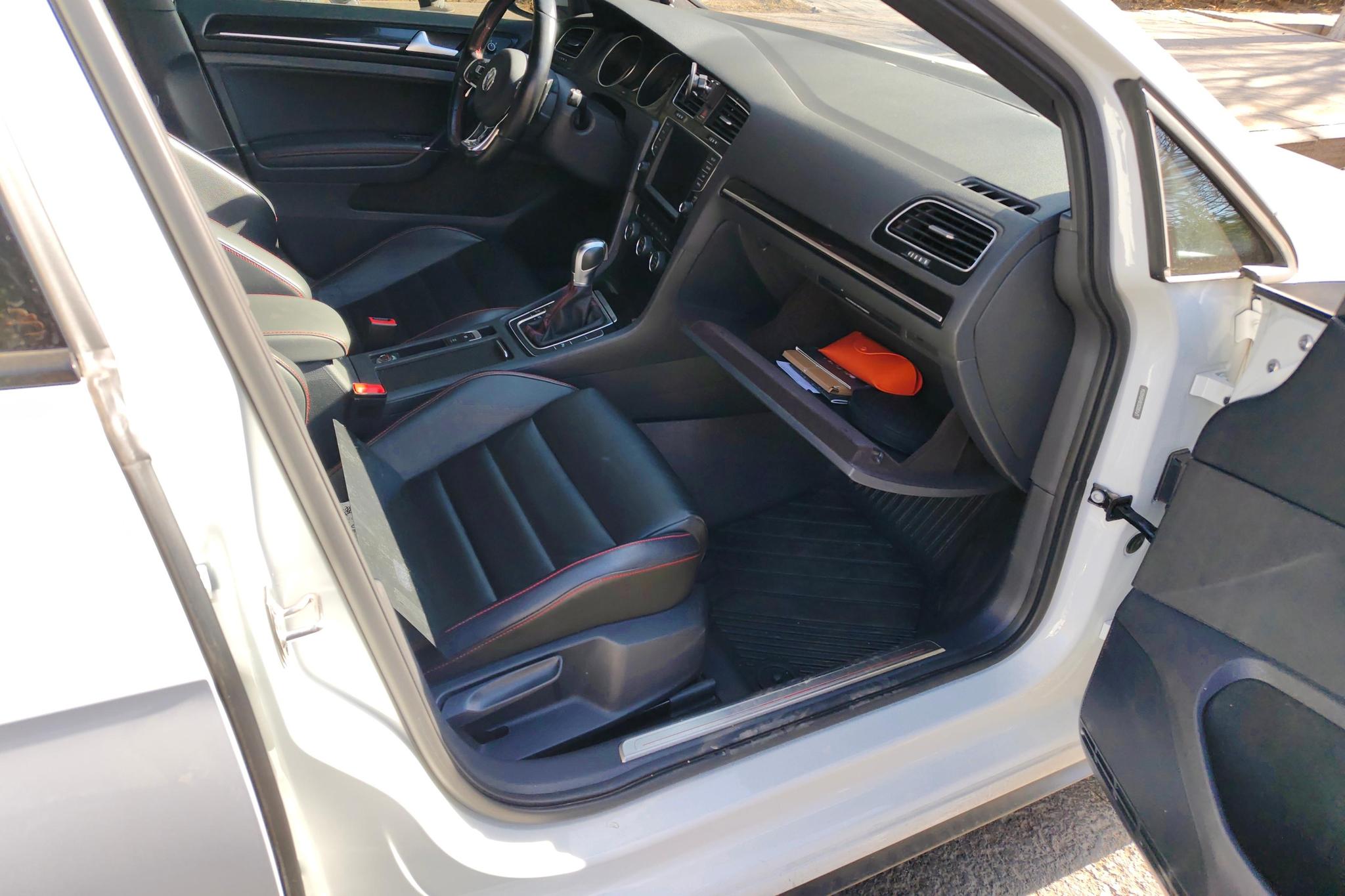 Volkswagen Golf GTI GTI 2016 2.0TSI GTI