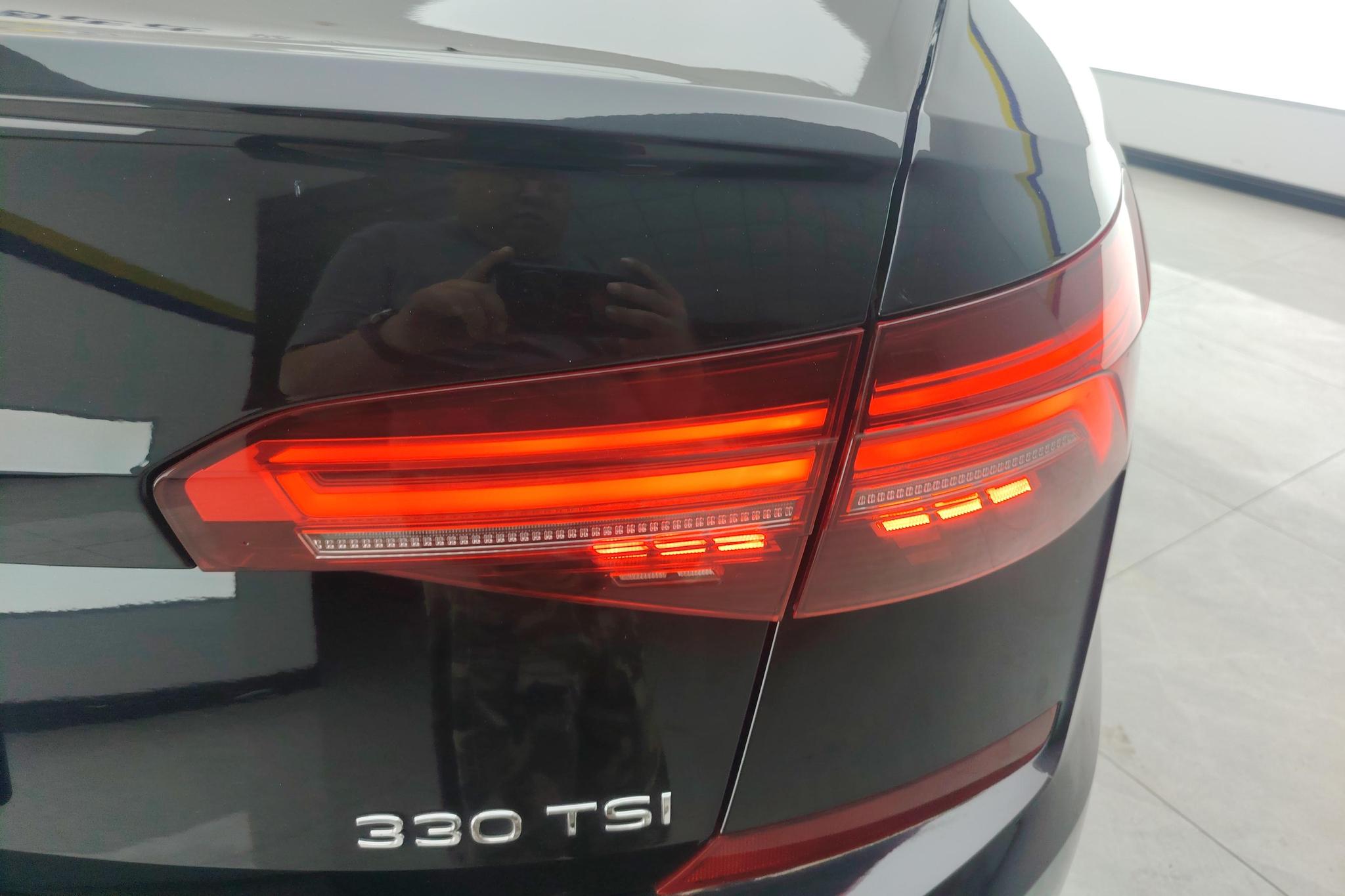 Volkswagen Passat 2021 330TSI Elite