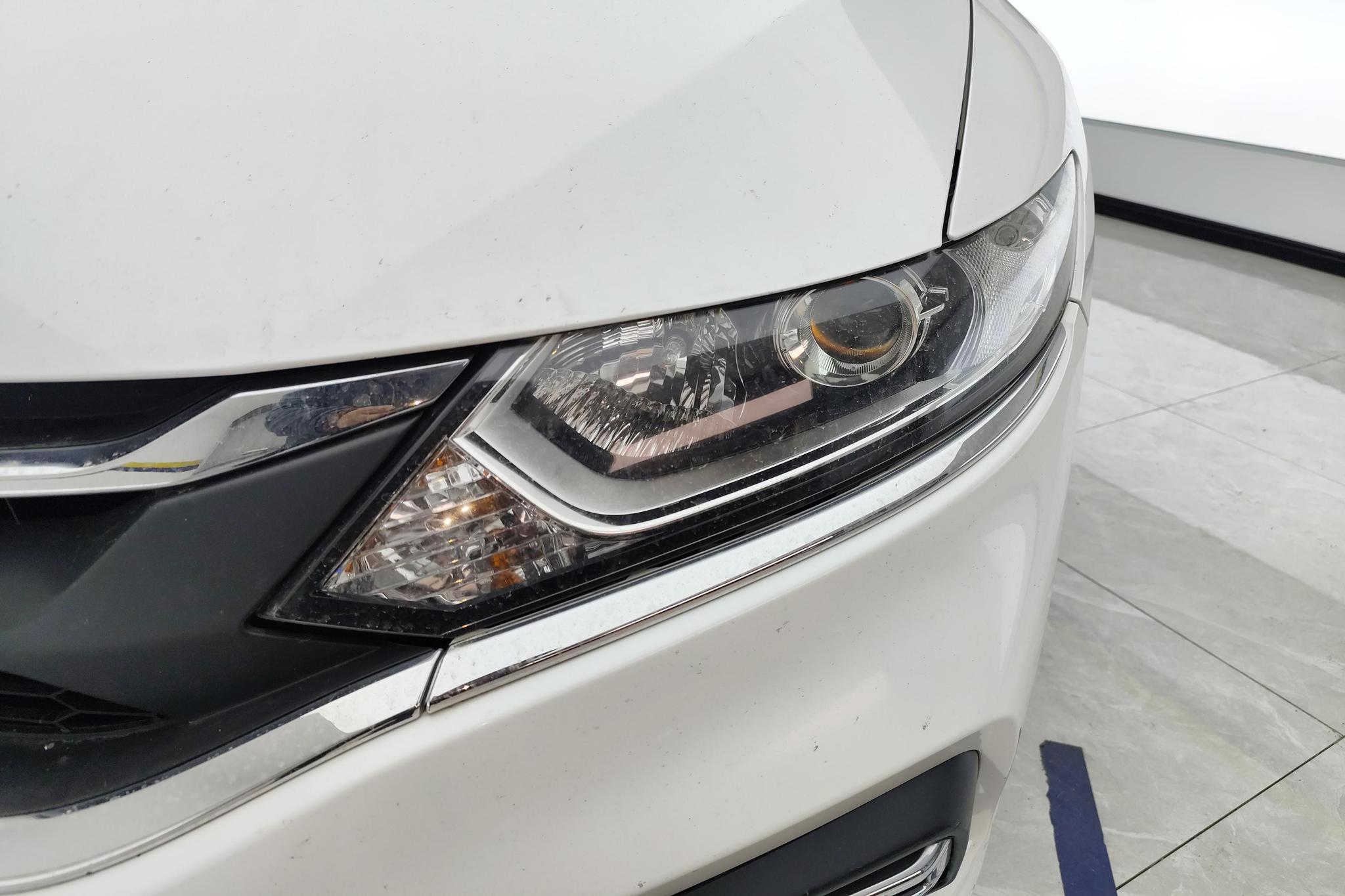 Honda Jade 2017 1.8L AT Comfort 5 мест