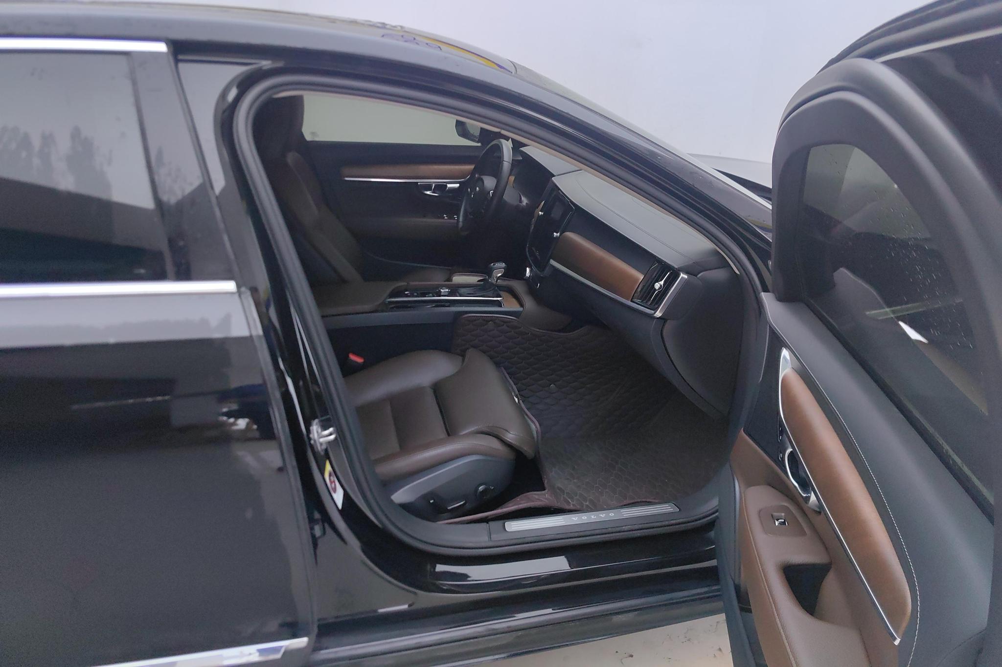 Volvo S90 2020 T5 Luxury