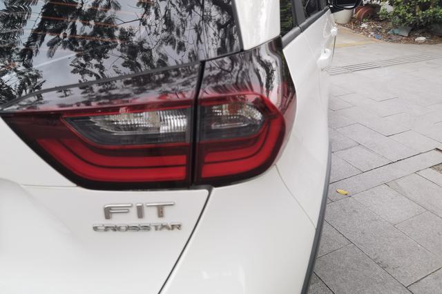 Honda Fit 2021 1.5 L CVT — фото 5