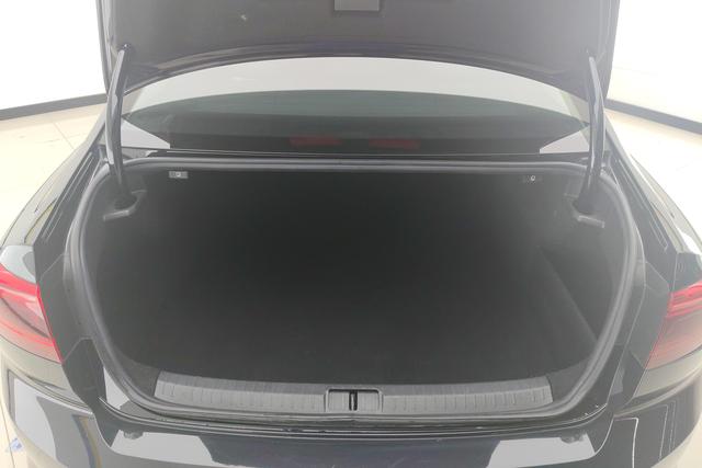 Volkswagen Magotan 2020 330 TSI DSG Leading — фото 17