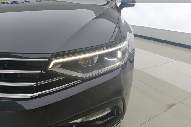 Volkswagen Magotan 2020 330 TSI DSG Leading — фото 7