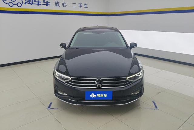 Volkswagen Magotan 2020 330 TSI DSG Leading — фото 2