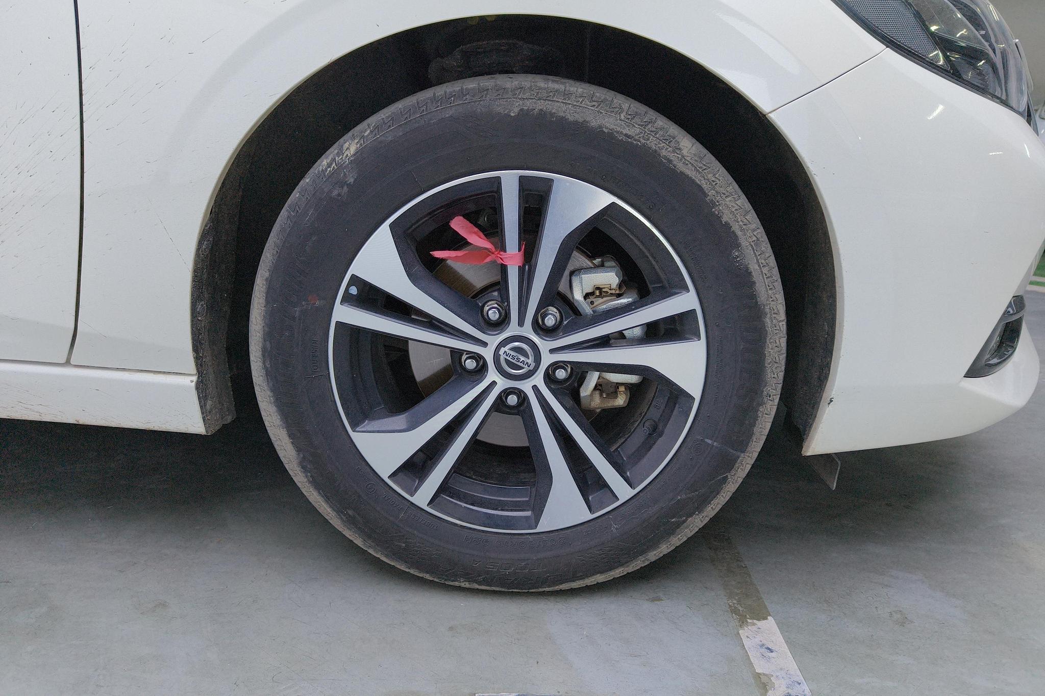 Nissan Sylphy 2022 1.6L XL CVT Enjoy