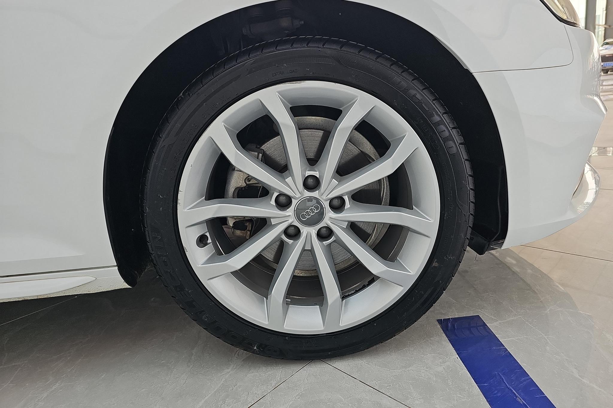 Audi A4L 2018 30 40 TFSI Fashion