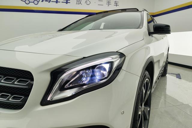 Mercedes-Benz GLA 2018 GLA 220 4 MATIC Sport — фото 4