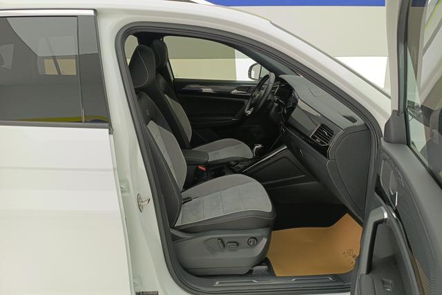 Volkswagen Tayron 2022 380 TSI 4 WDR-Line — фото 15