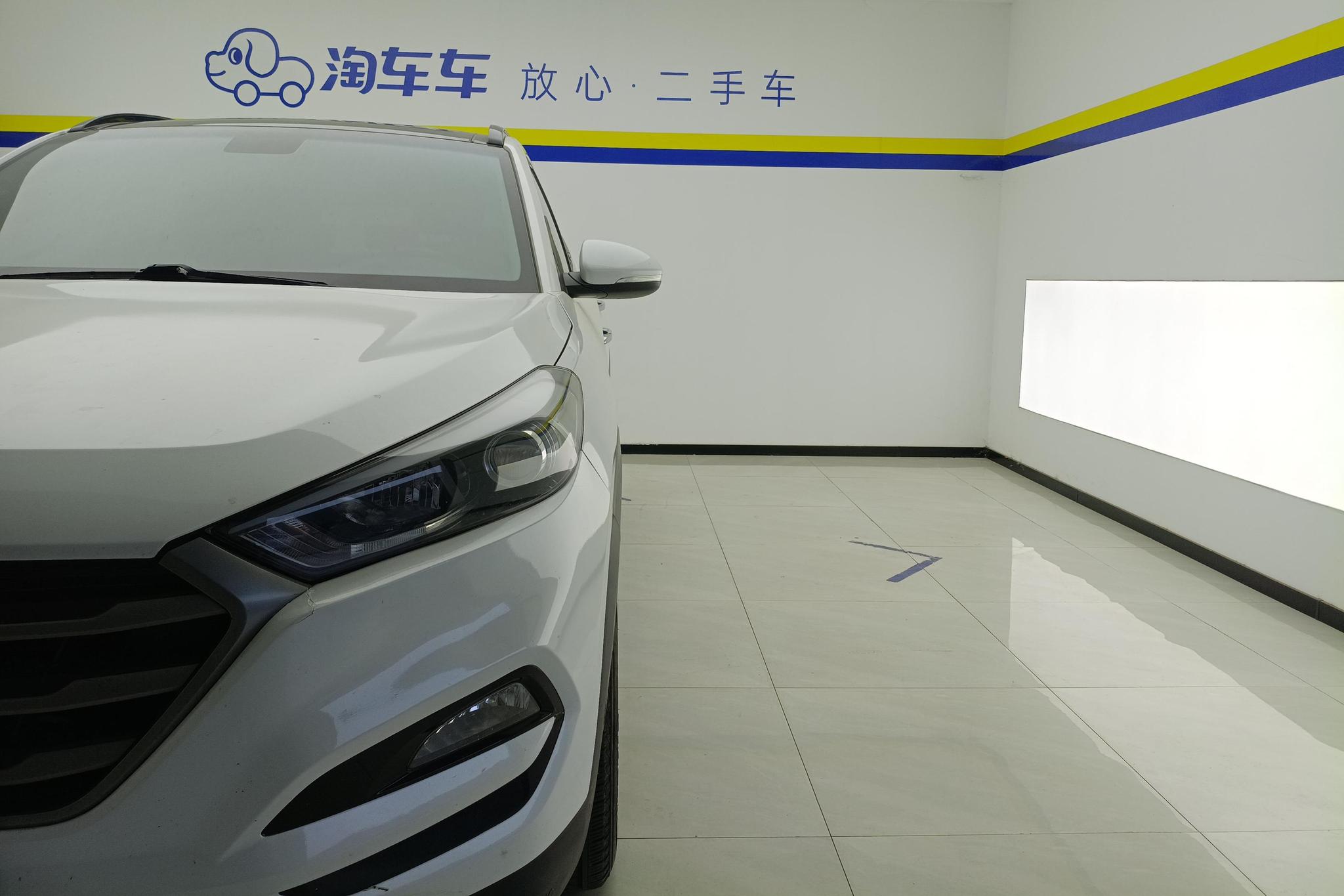 Hyundai Tucson 2015 2.0L AT