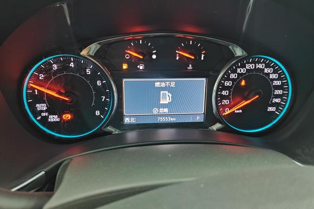 Chevrolet Equinox 2019 Redline 550 T AT 4 WD RS V — фото 13