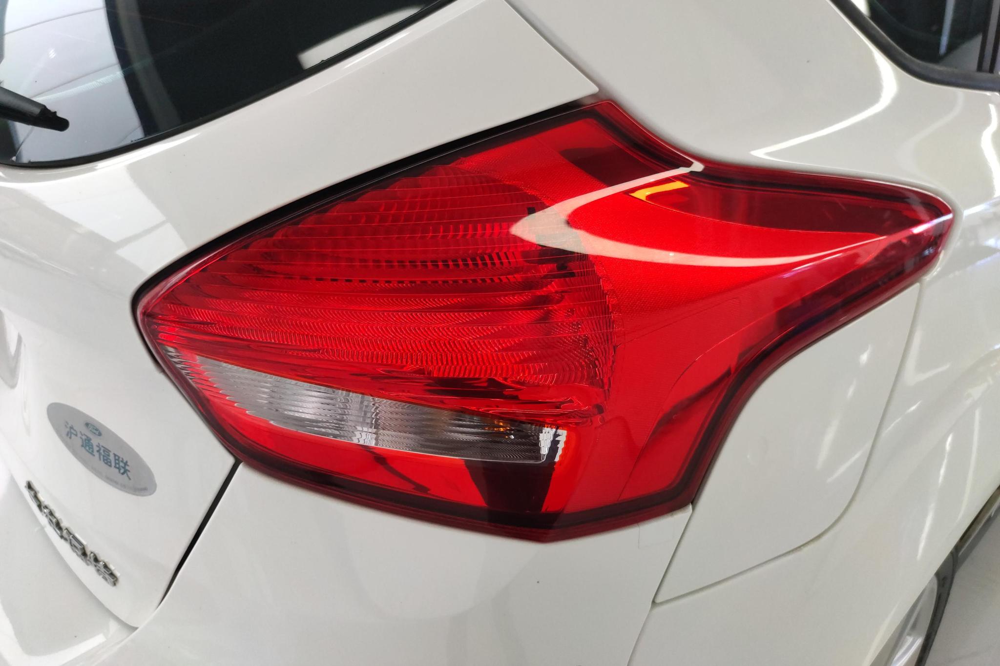 Ford Focus 2018 1.6L AT