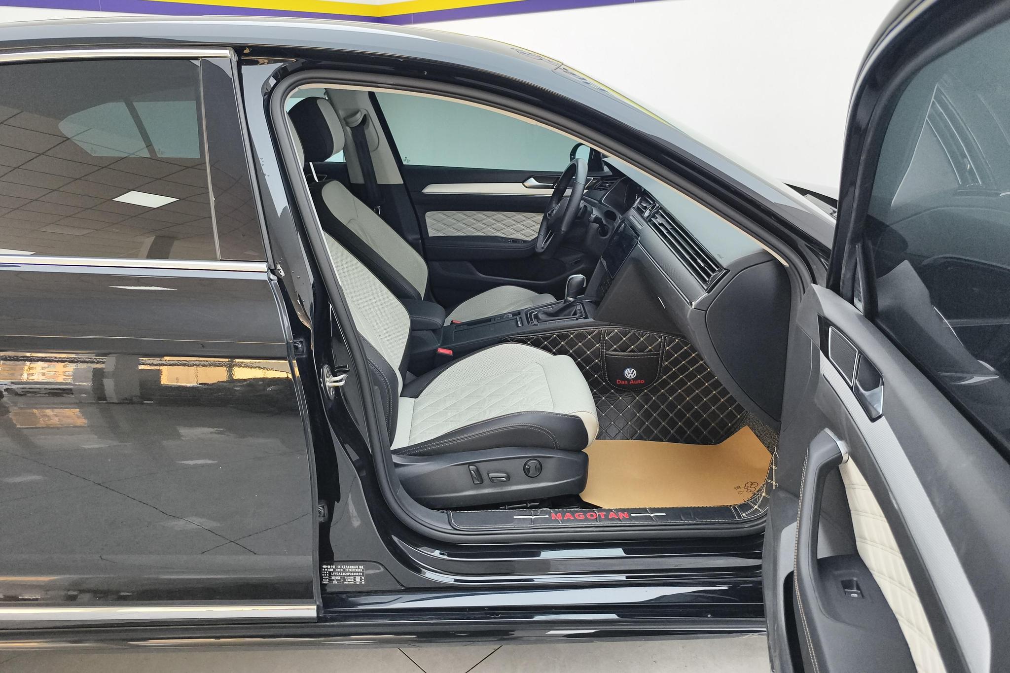 Volkswagen Magotan 2023 200 330TSI DSG Luxury