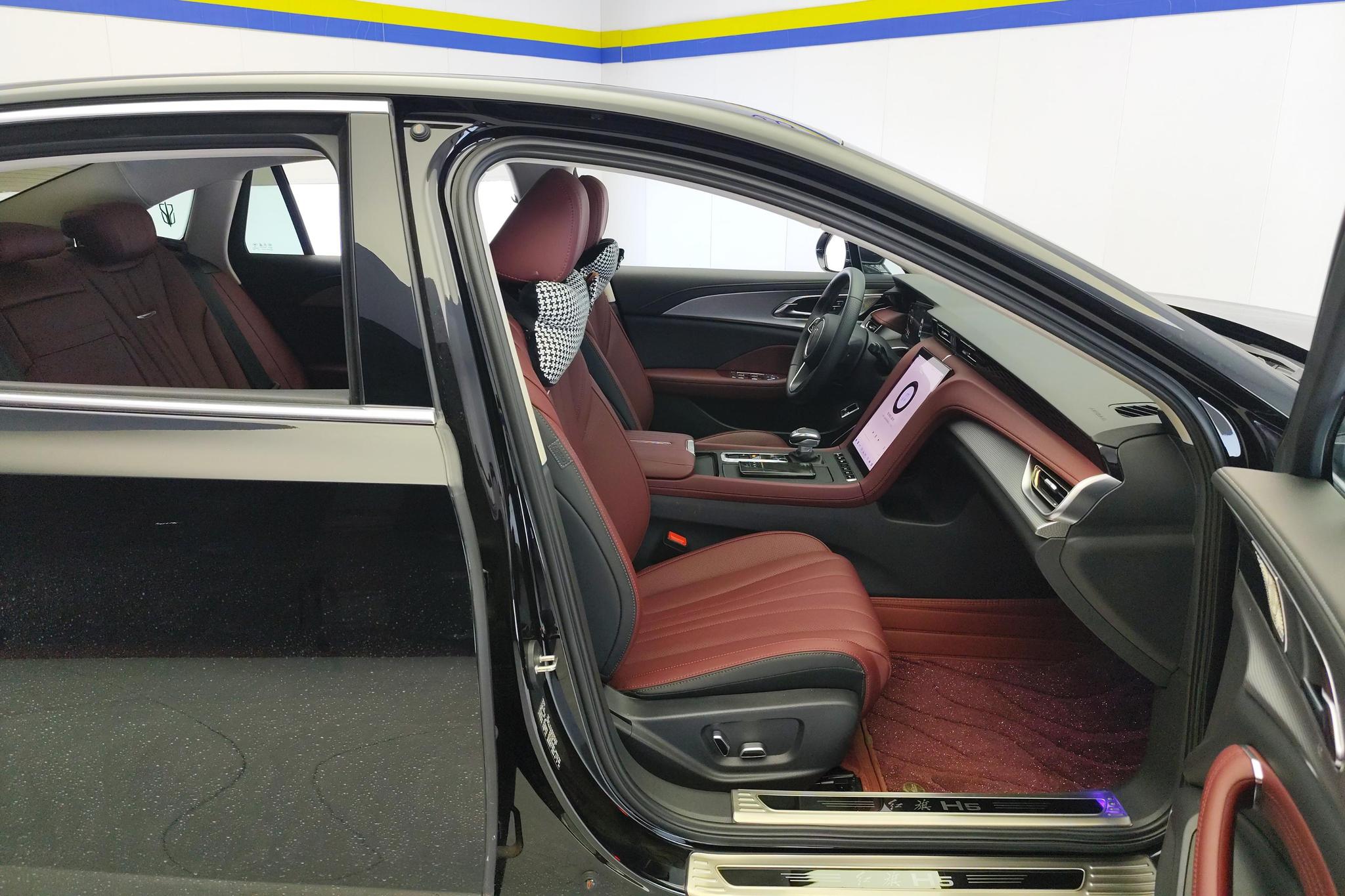 Hongqi H5 2024 1.5T DCT
