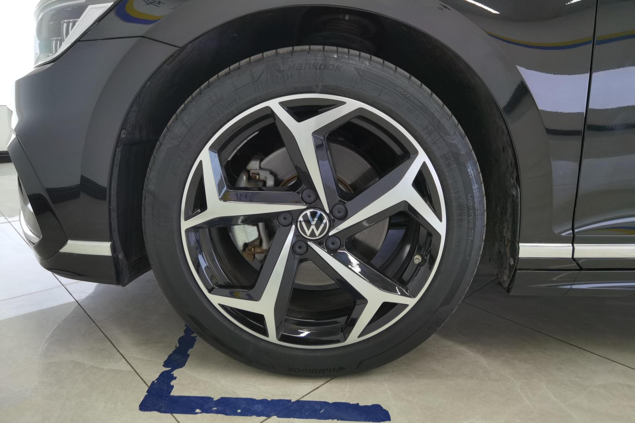 Volkswagen Magotan 2023 200 330TSI DSG Luxury