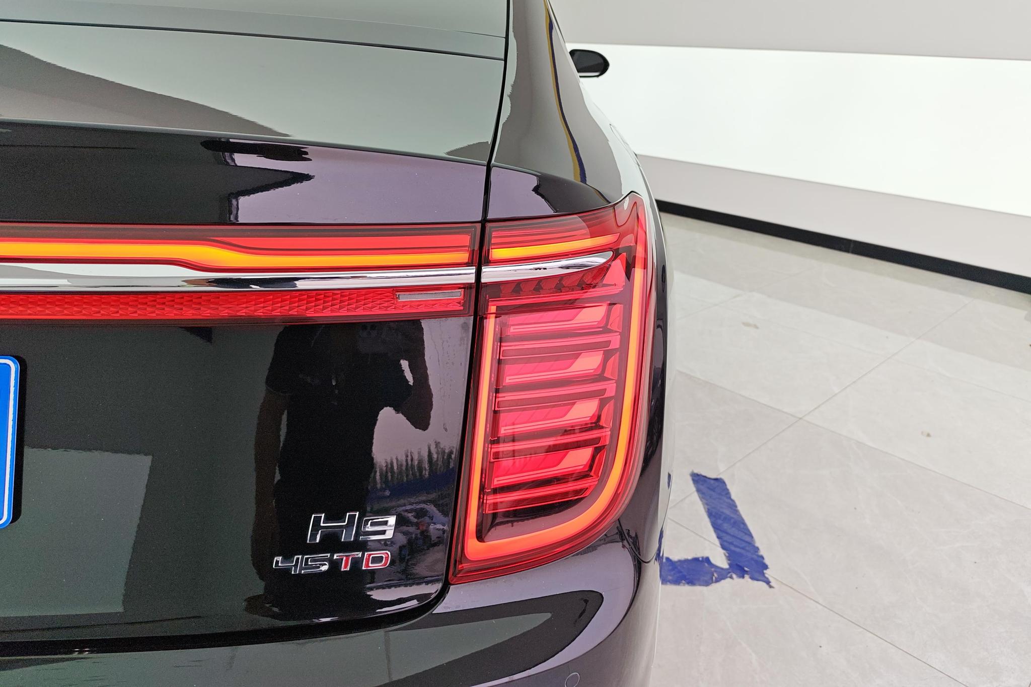 Hongqi H9 2020 2.0T