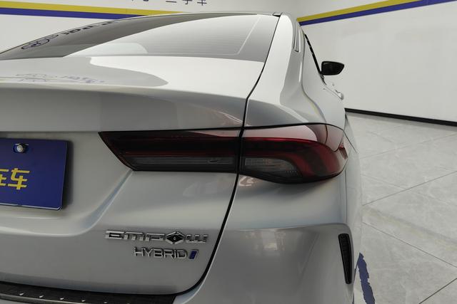 Trumpchi Empow 2023 2.0 L DHT Hybrid — фото 6