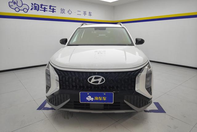 Hyundai ix35 2023 2.0 L DLX — фото 2