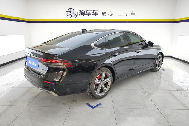 Honda Accord 2023 ·T 260 TURBO — фото 3