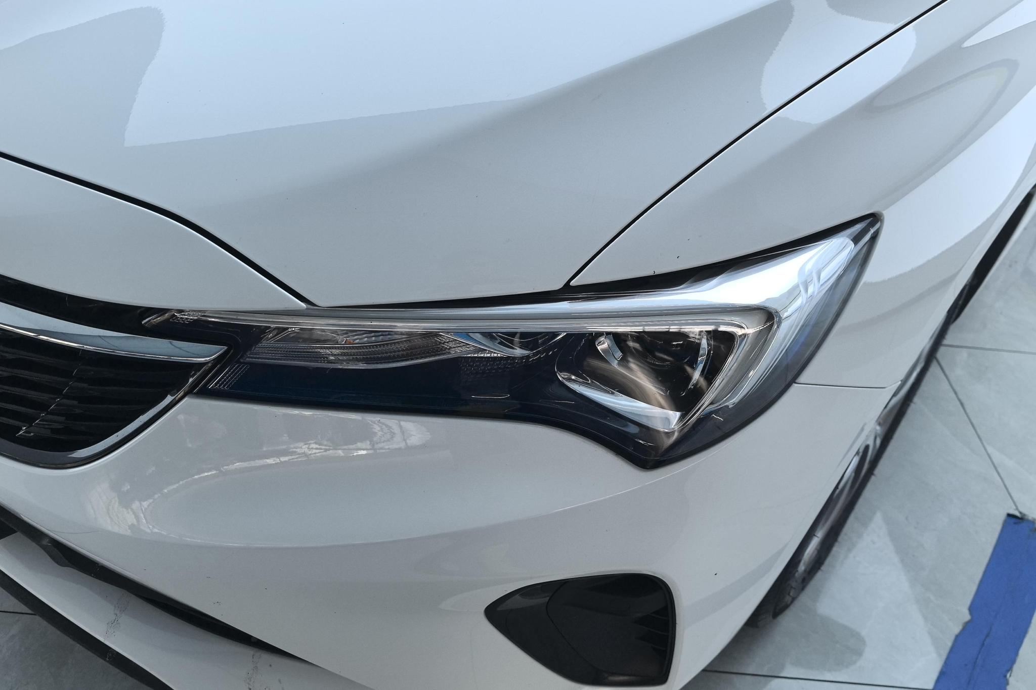 Buick Verano 2022 Pro 533T