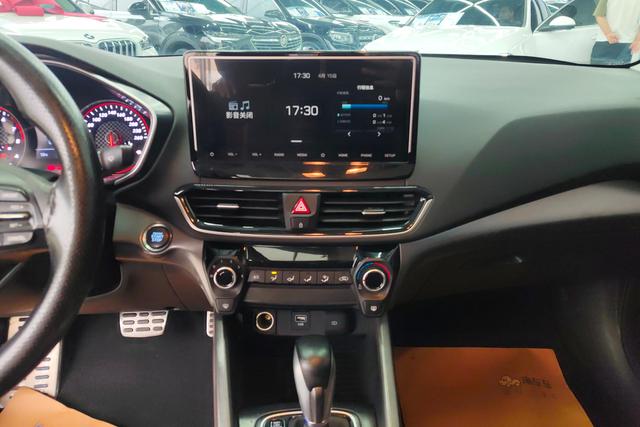 Hyundai La Festa 2019 240 TGDi V — фото 12