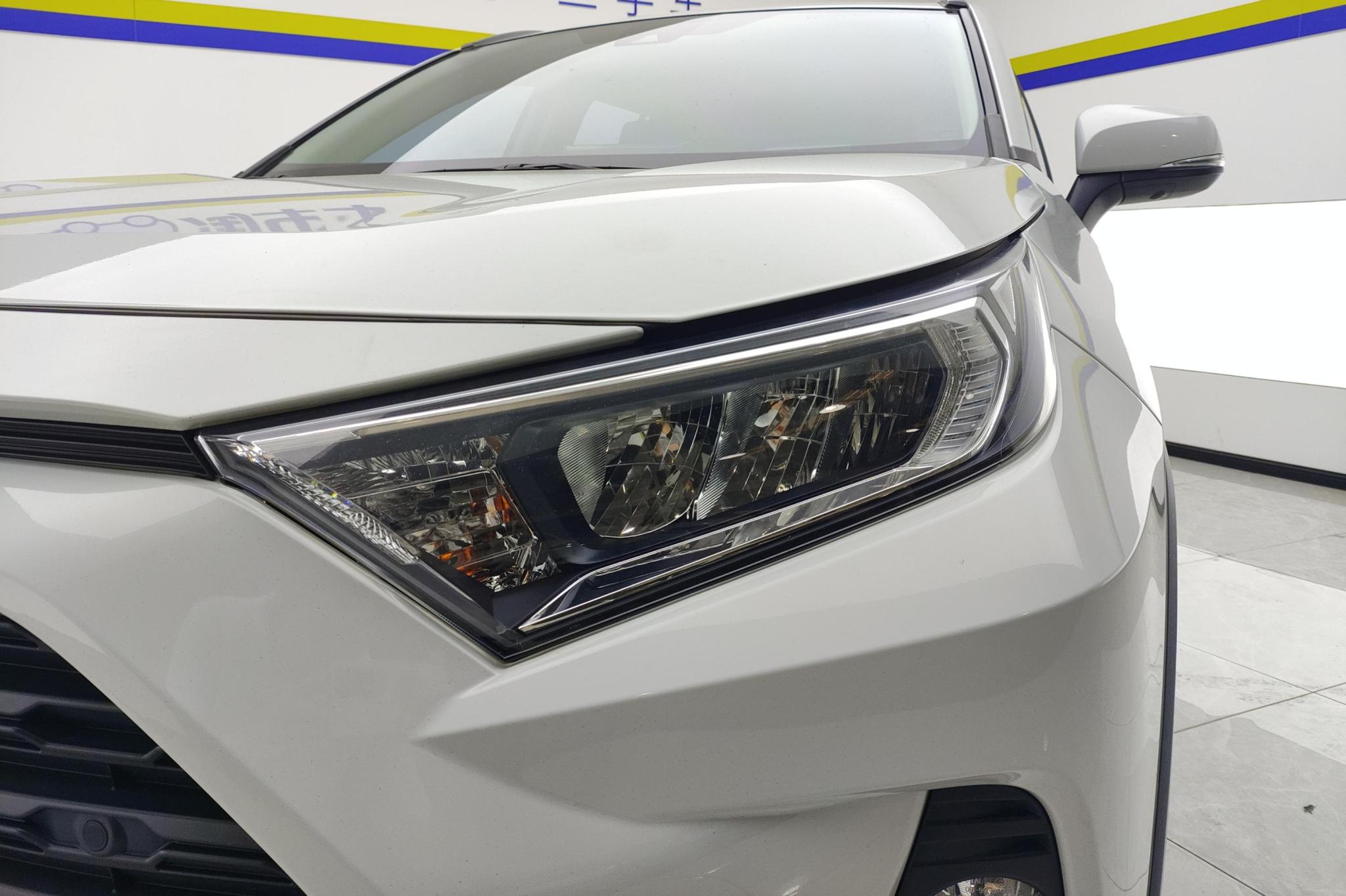 Toyota RAV4 2022 2.0L CVT PLUS