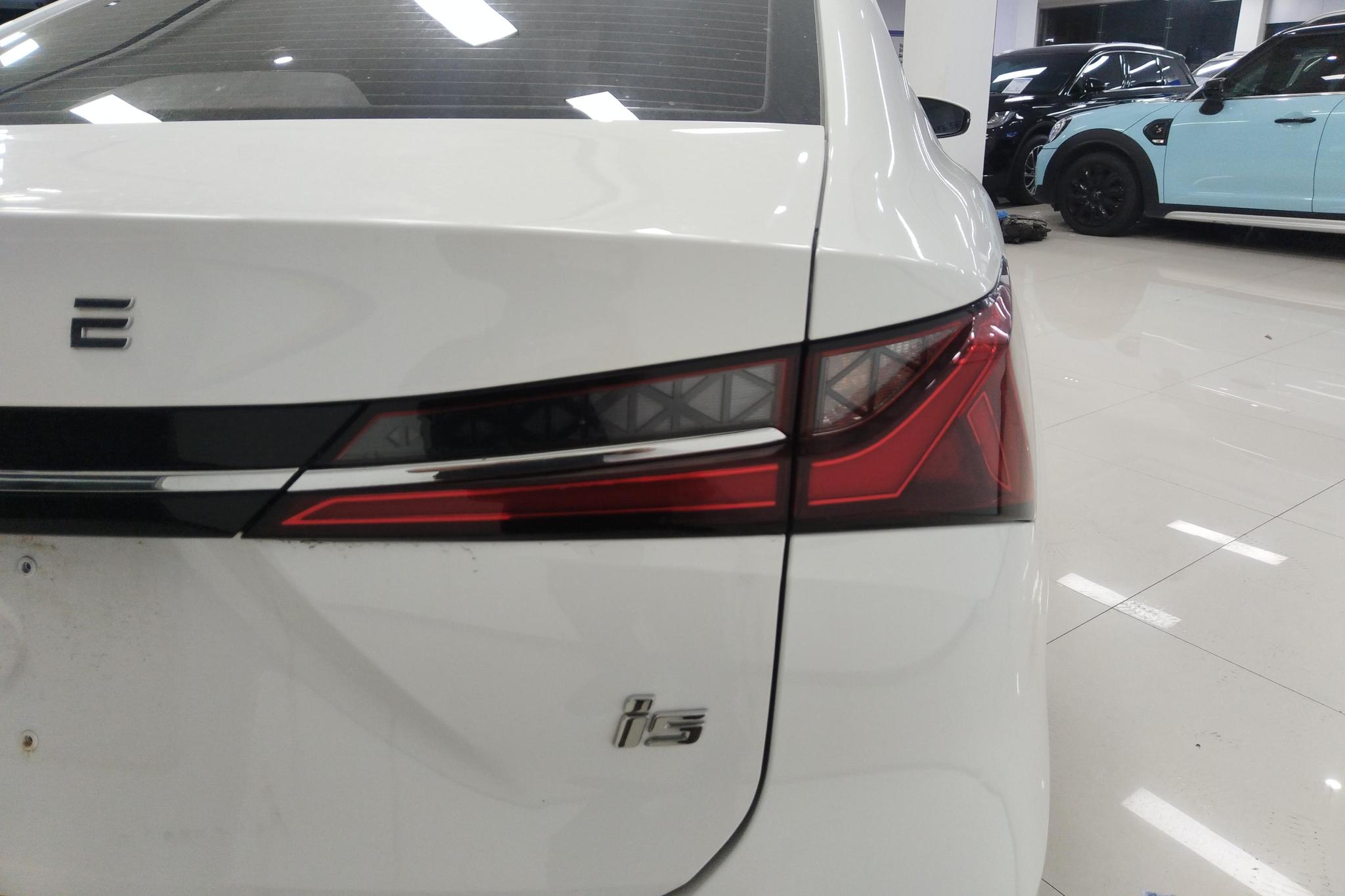 Roewe i5 2023 1.5L CVT Luxury