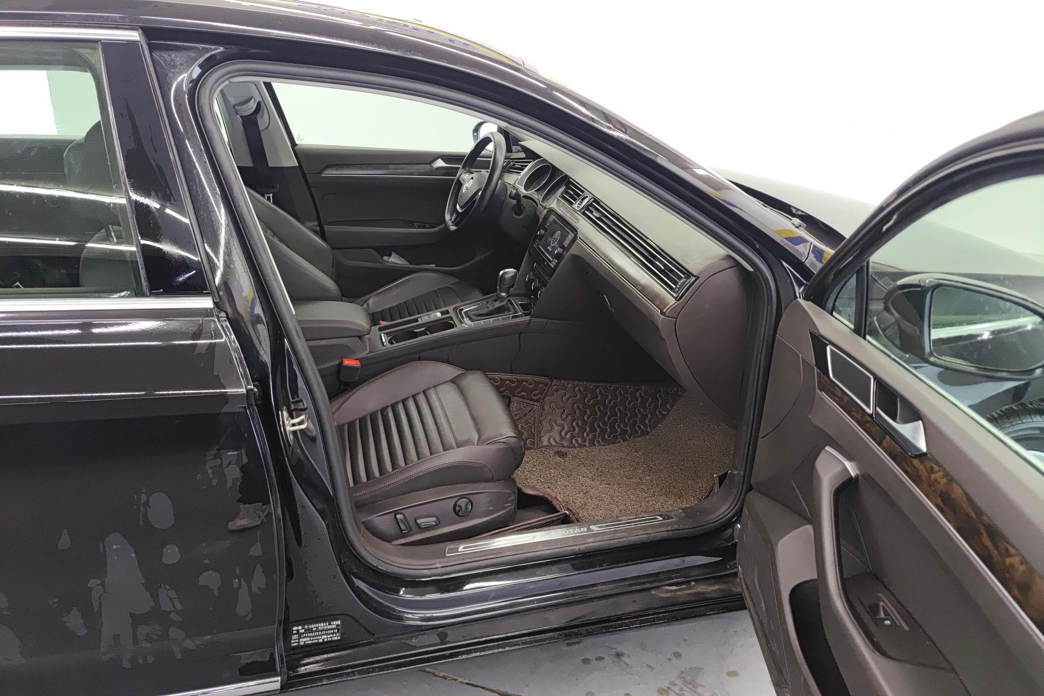 Volkswagen Magotan 2018 330TSI DSG Luxury