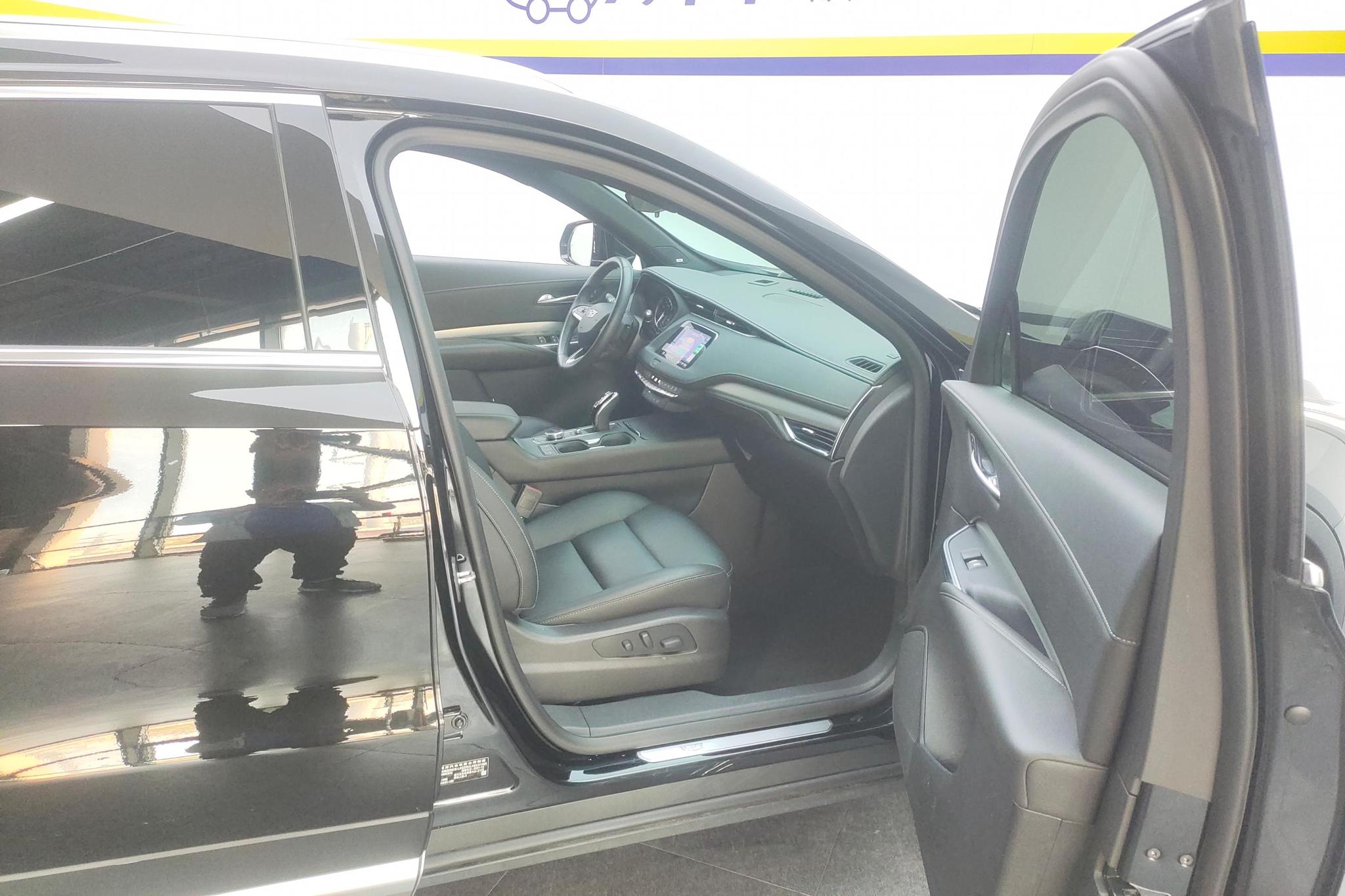 Cadillac XT4 2022 28T Luxury