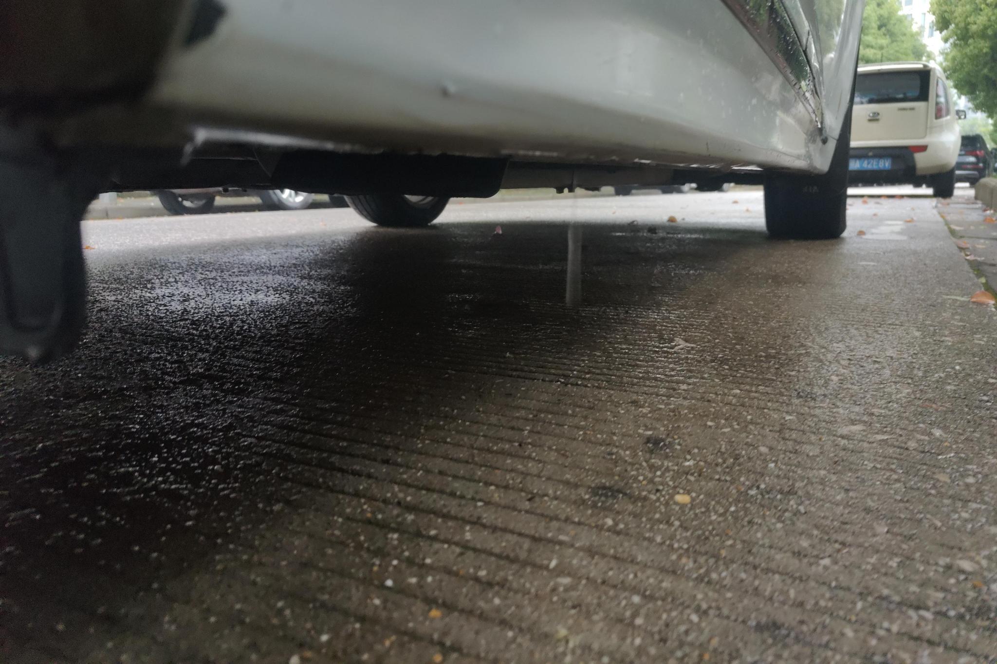 Kia K5 2015 2.0L AT LUX