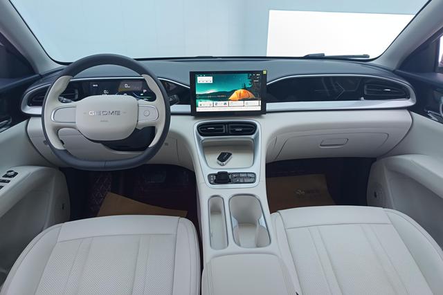 Geely Galaxy Star Wish 2025 — фото 12